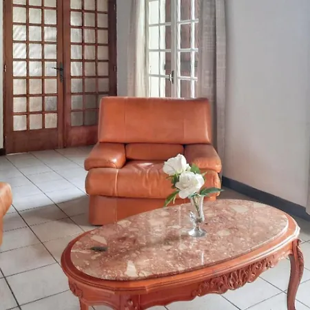 Maison Charmante Au Coeur Du Chambon-sur-lignon Avec Jardin * ル・シャンボン・シュル・リニョン